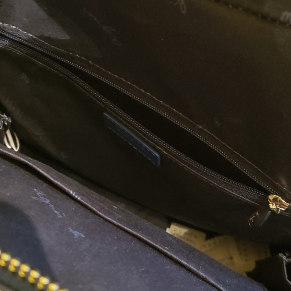 Agnes B Leather Backpack with Adjustable Straps - Picture 6 of 7